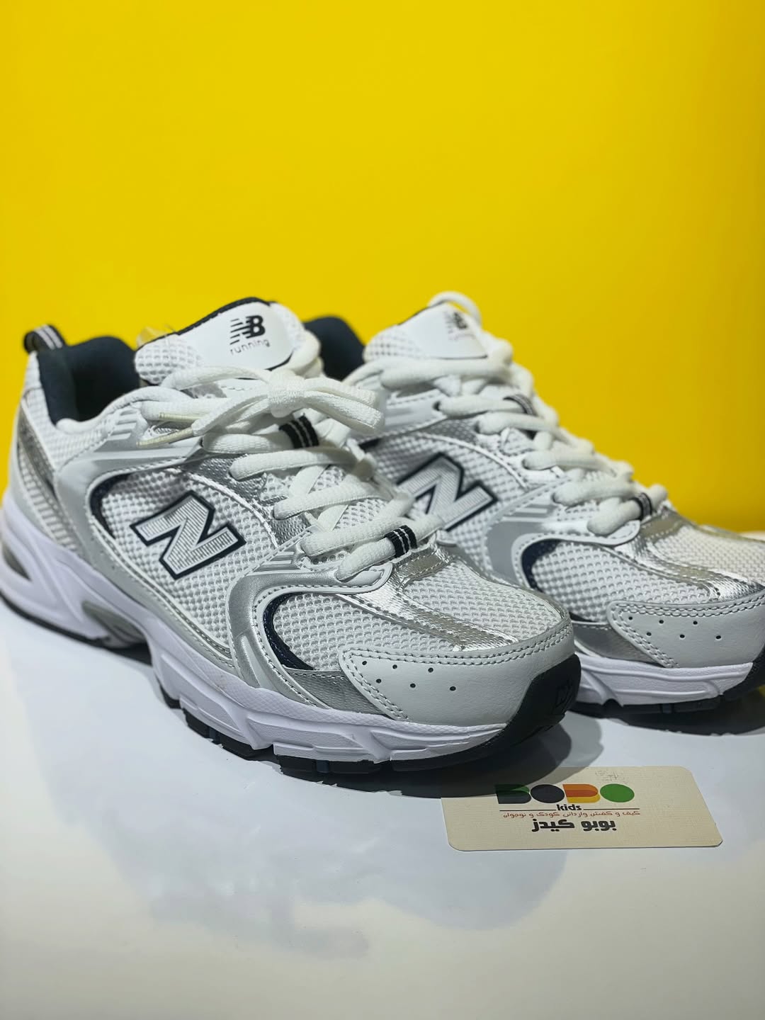 نیوبالانس ۵۳۰ رنگ سفیدنقره ای  ویتنامی کد 178