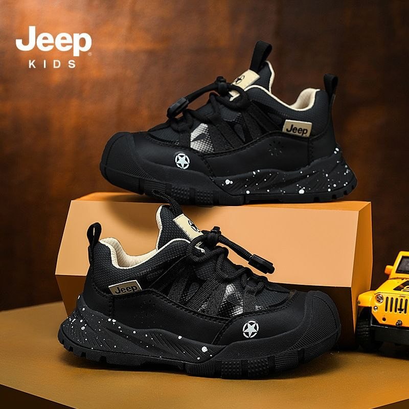 کتونی اورجینال برند Jeep سایز ۲۸-۳۷